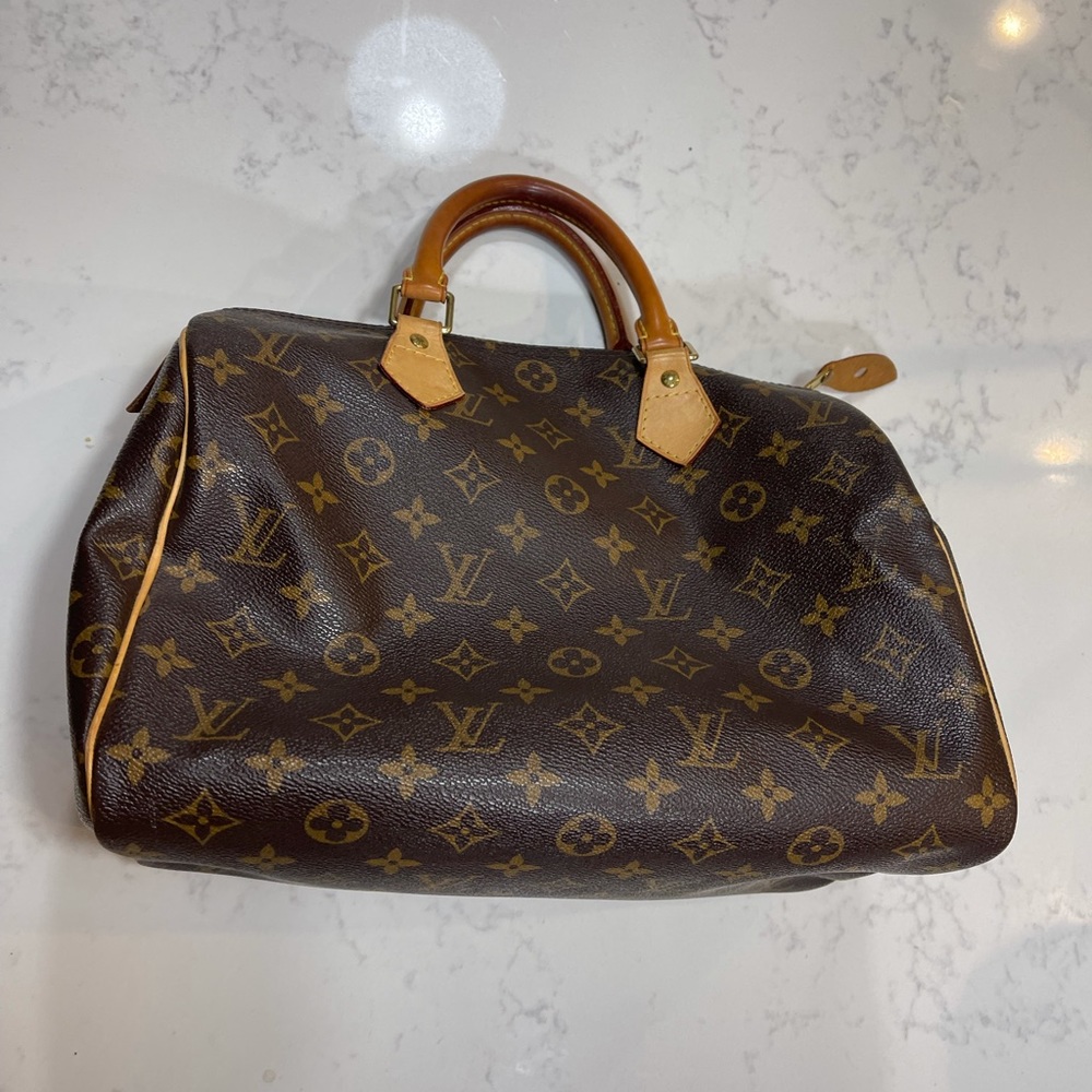Authentic Louis Vuitton Speedy 30